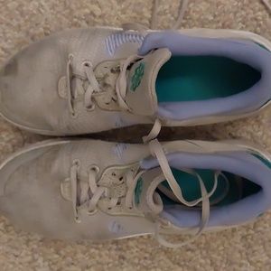 Size 9 Nike shoes